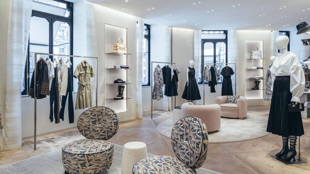 Dior-Milla-de-Oro-de-Madrid-Barrio-de-Salamanca-Calle-Ortega-y-Gasset-Image-4