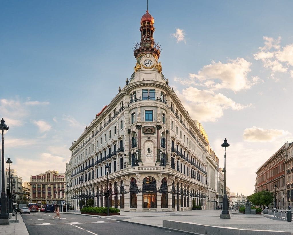 Hotel Four Seasons Madrid 5 estrellas