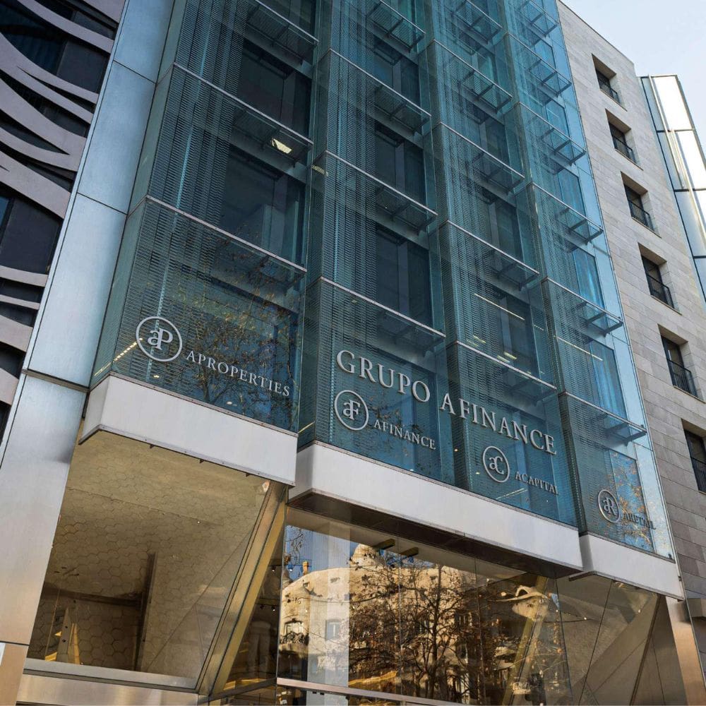 aProperties Agencia Inmobiliaria – Barrio de Salamanca – Calle de Serrano en Madrid – imagen 2