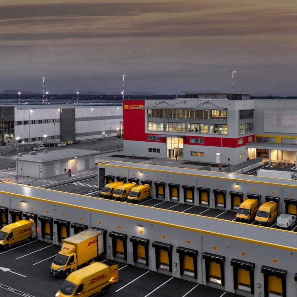 DHL Express – Empresas de Mensajeria – Milla de Oro – Barrio Salamanca – Imagen 6