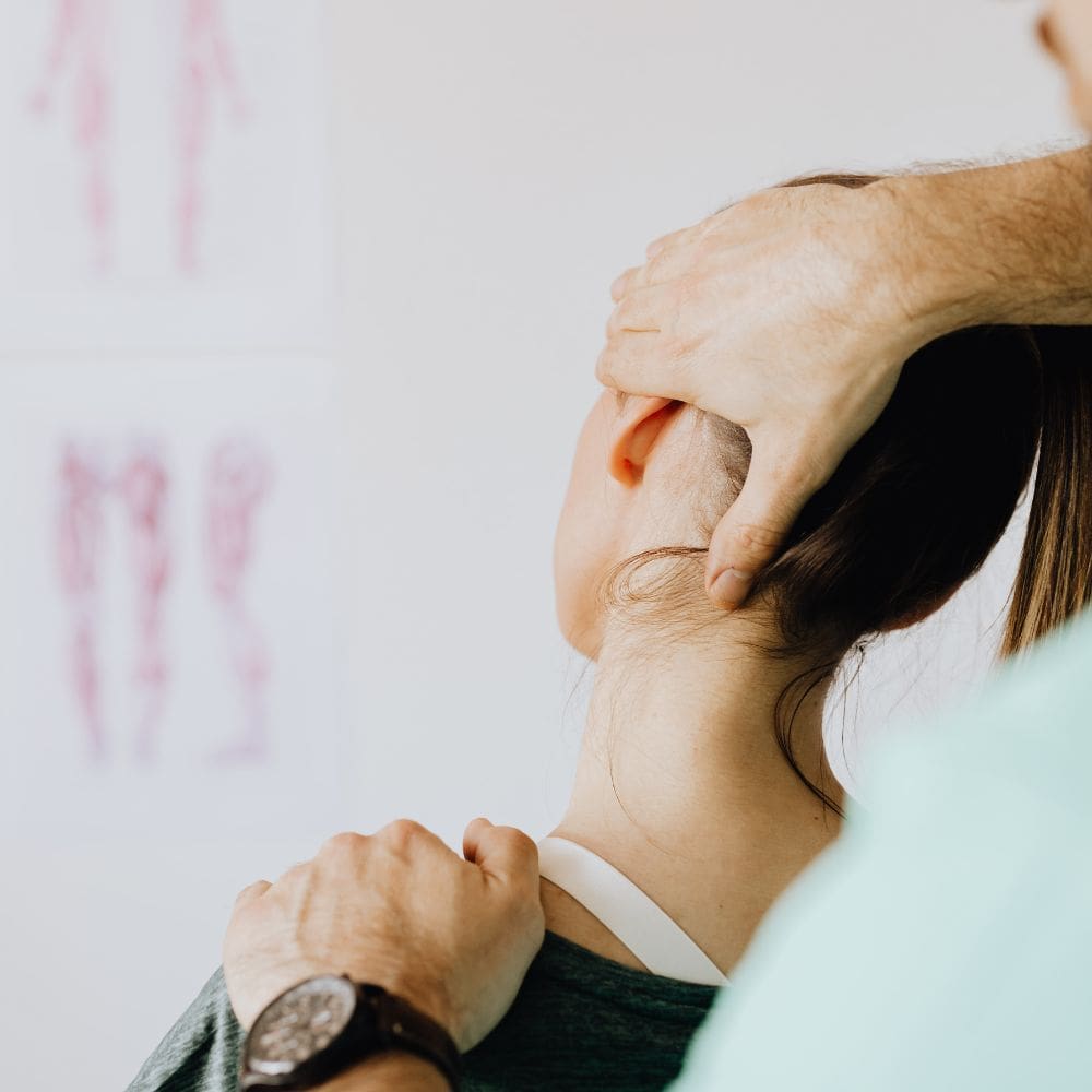 ISNE Physiocare-masajes y fisioterapias-Milla de Oro-Barrio Salamanca-imagen-4