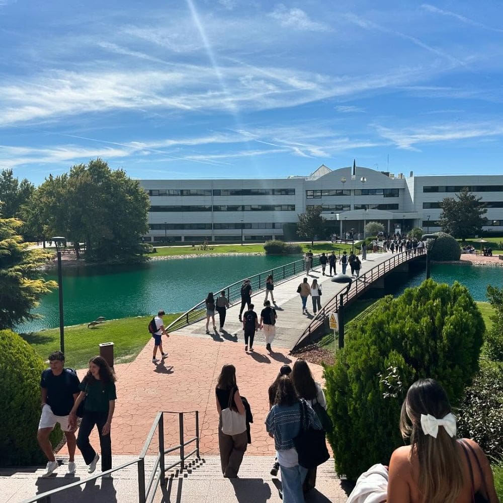 Universidad Europea de Madrid – Mejor Universidad de Madrid – Milla de Oro – Barrio Salamanca – imagen 2