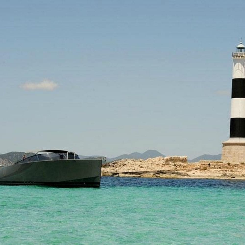 Barracuda Ibiza Charter – Alquiler de barcos y yates en Ibiza – Mallorca – imagen 5