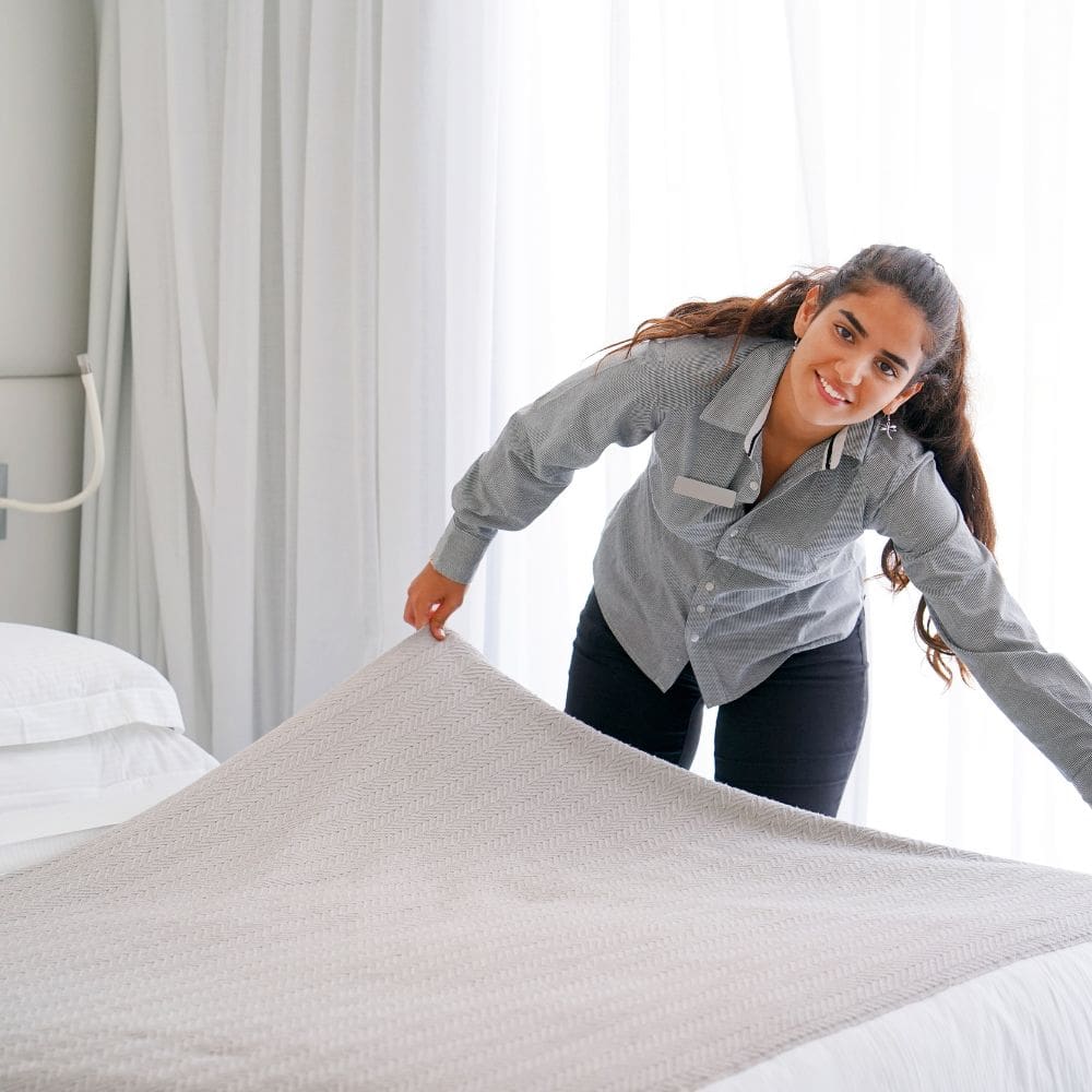 House and Seniors -Empleadas De Servicio-Milla de Oro-Barrio Salamanca-imagen-4