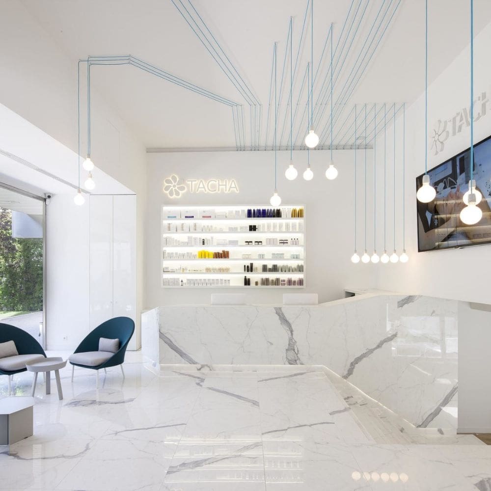 Tacha Beauty-Peluquerias De Moda Y Lujo-Milla de Oro-Barrio Salamanca-imagen-1