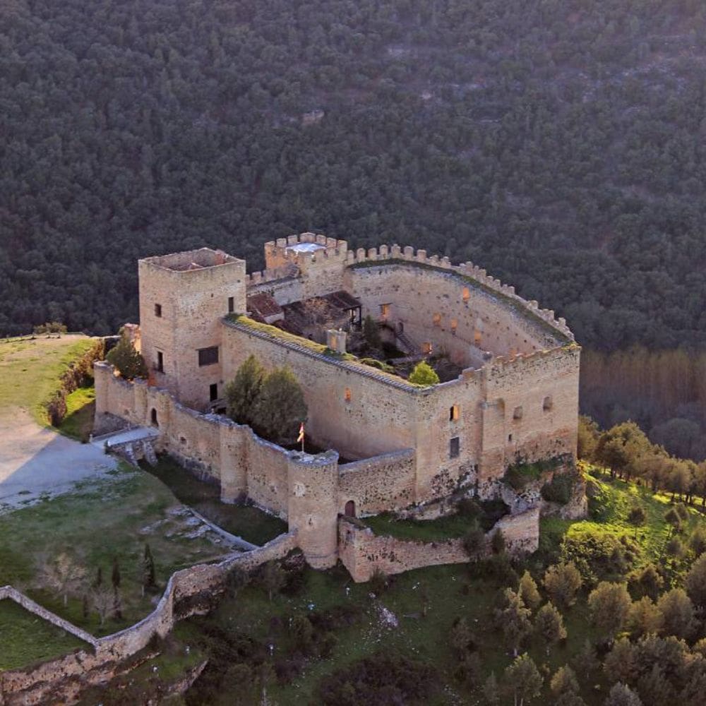 Castillo de Pedraza – Salones Y Fincas De Cele – Milla de Oro – Barrio Salamanca 4