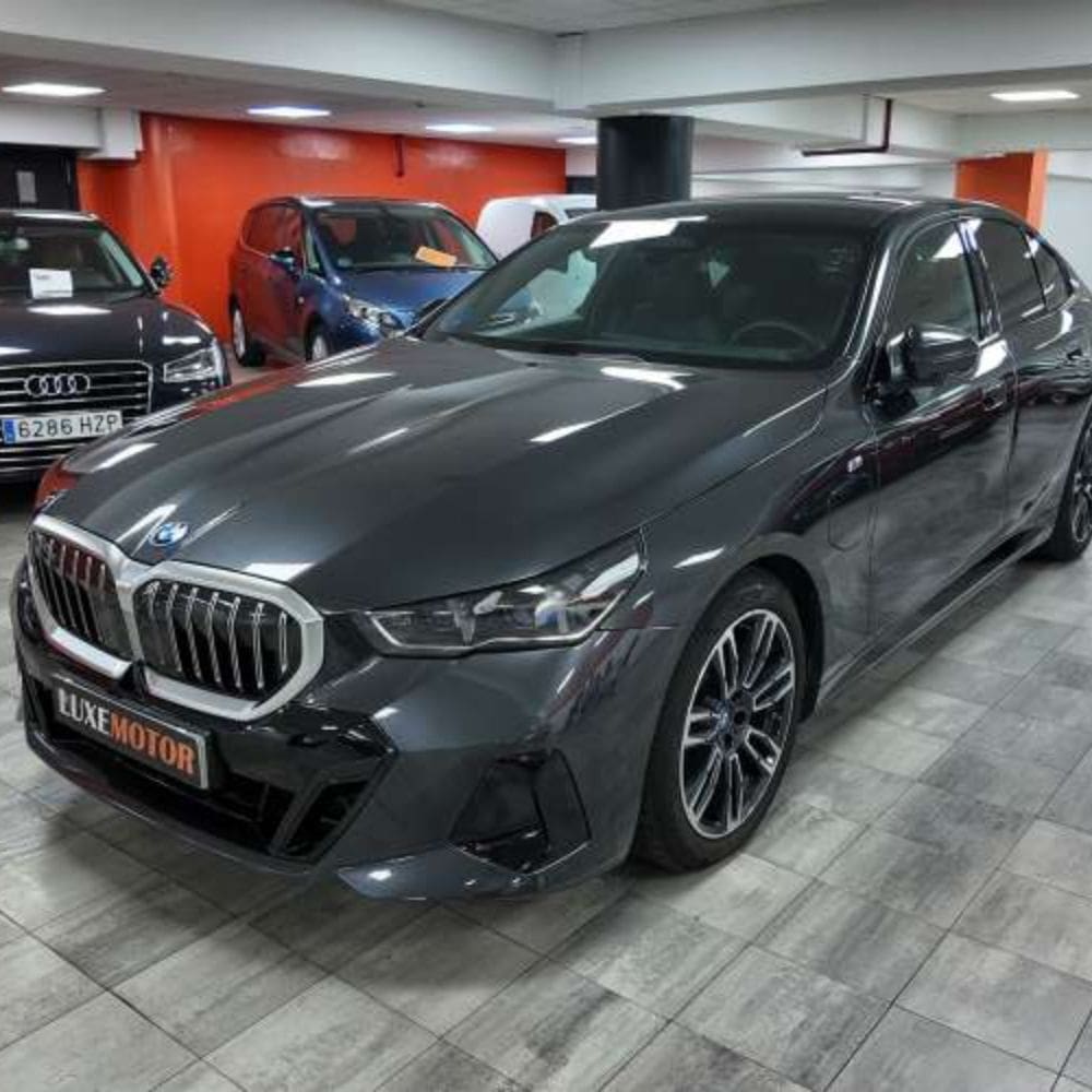 Luxe Motors Madrid – venta de coches – concesionario – barrio salamanca – milla de oro – imagen 7