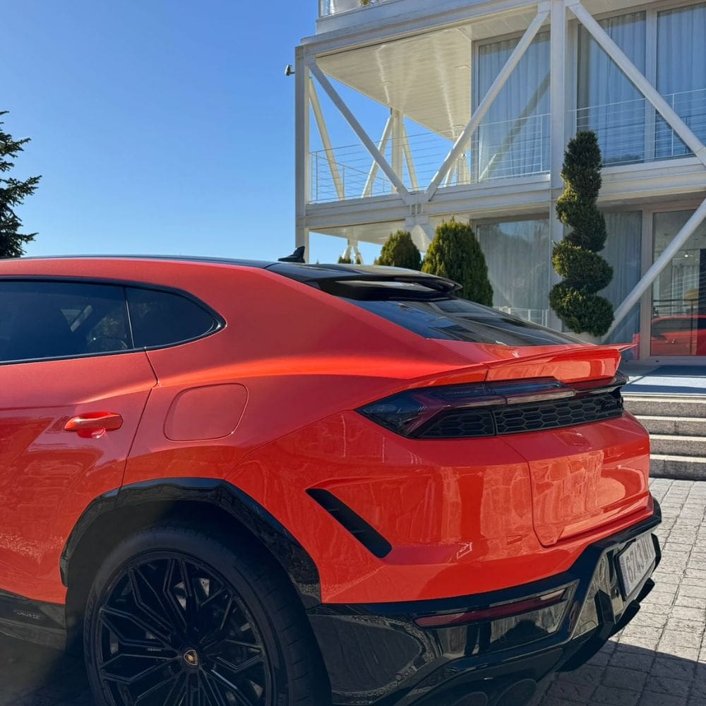 Madd Madrid-Clubs Sociales y deportivos-Milla de Oro-Barrio Salamanca-imagen-2