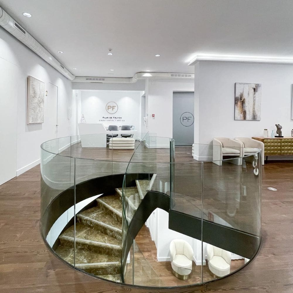 Pilar de Frutos Cirugia Plastica Estetica – Barrio Salamanca – Milla de Oro – imagen 2