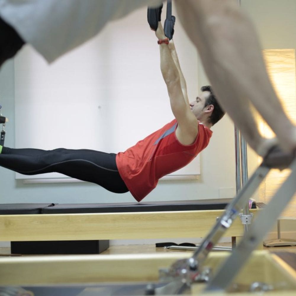 Centro Fisioterapia Fernando Navar-Masajes Y Fisioterapia-Milla de Oro-Madrid-2