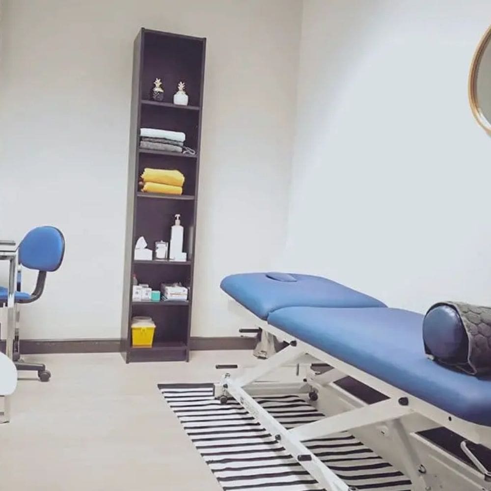 Clinica Pura Fisioterapia-Masajes Y Fisioterapia-Milla de Oro-Madrid-2