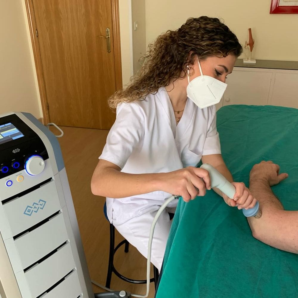 Fisioterapia Juan Bravo 75-Masajes Y Fisioterapia-Milla de Oro-Madrid-2